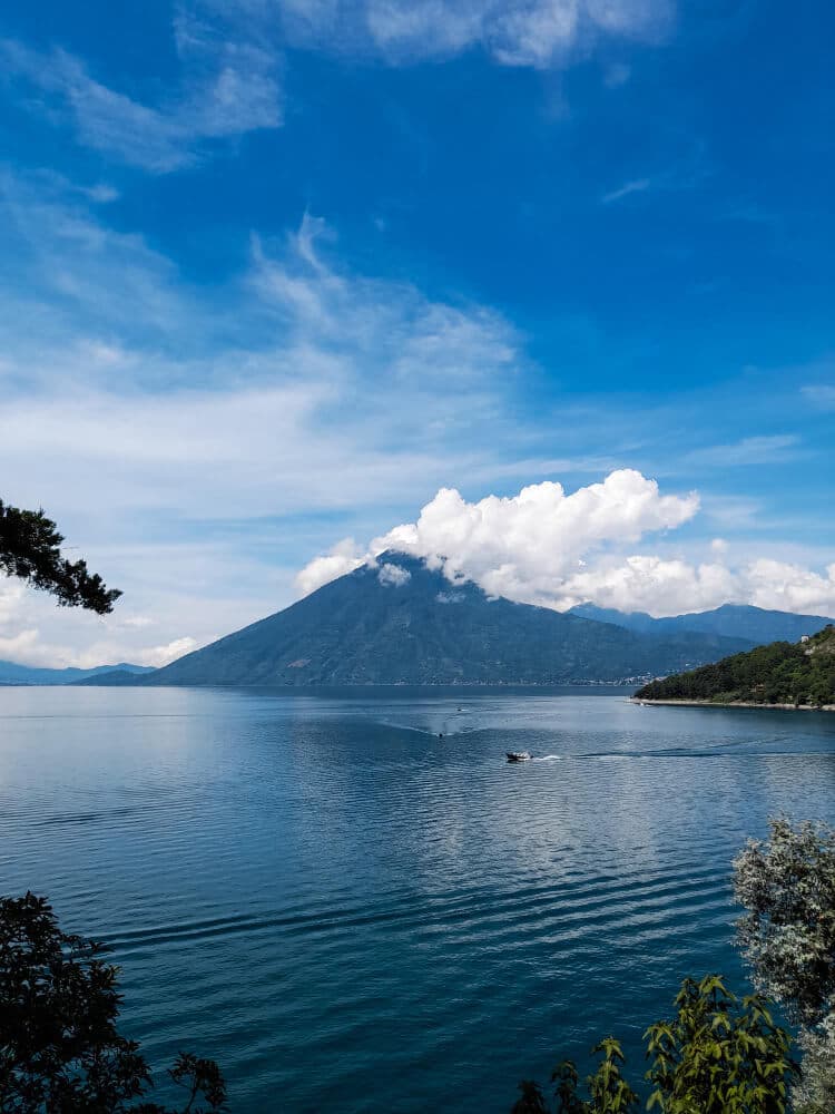 Volcán San Pedro en Sololá, Panajachel